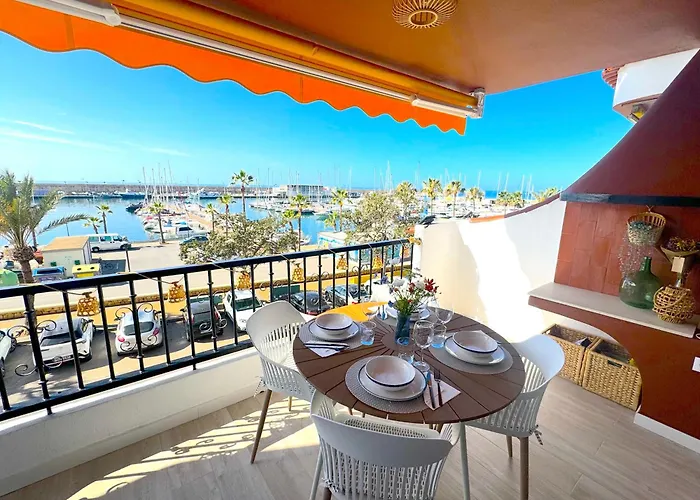 See Port Villajoyosa- Smoke Free