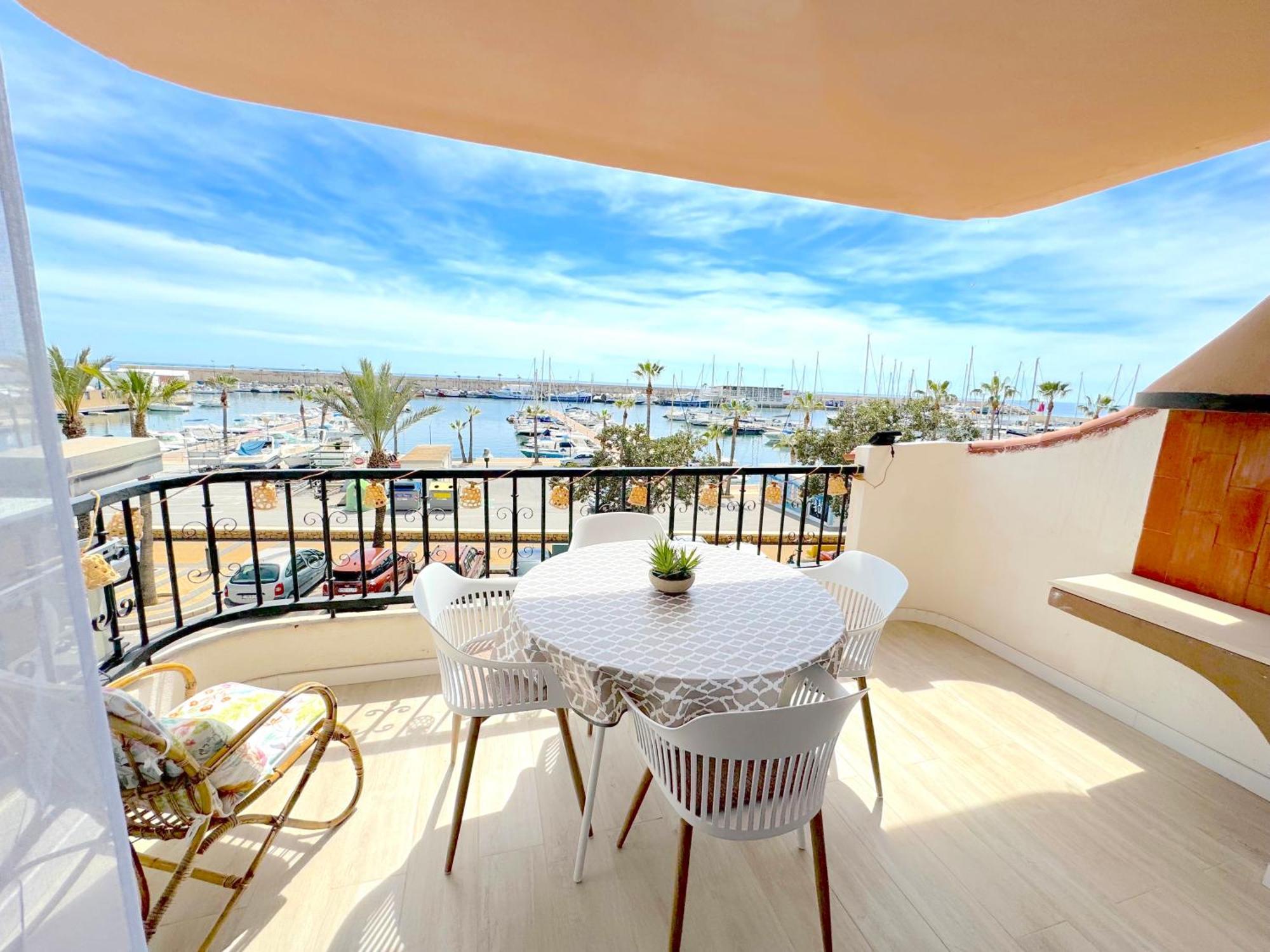 Port Villajoyosa- Smoke Free *